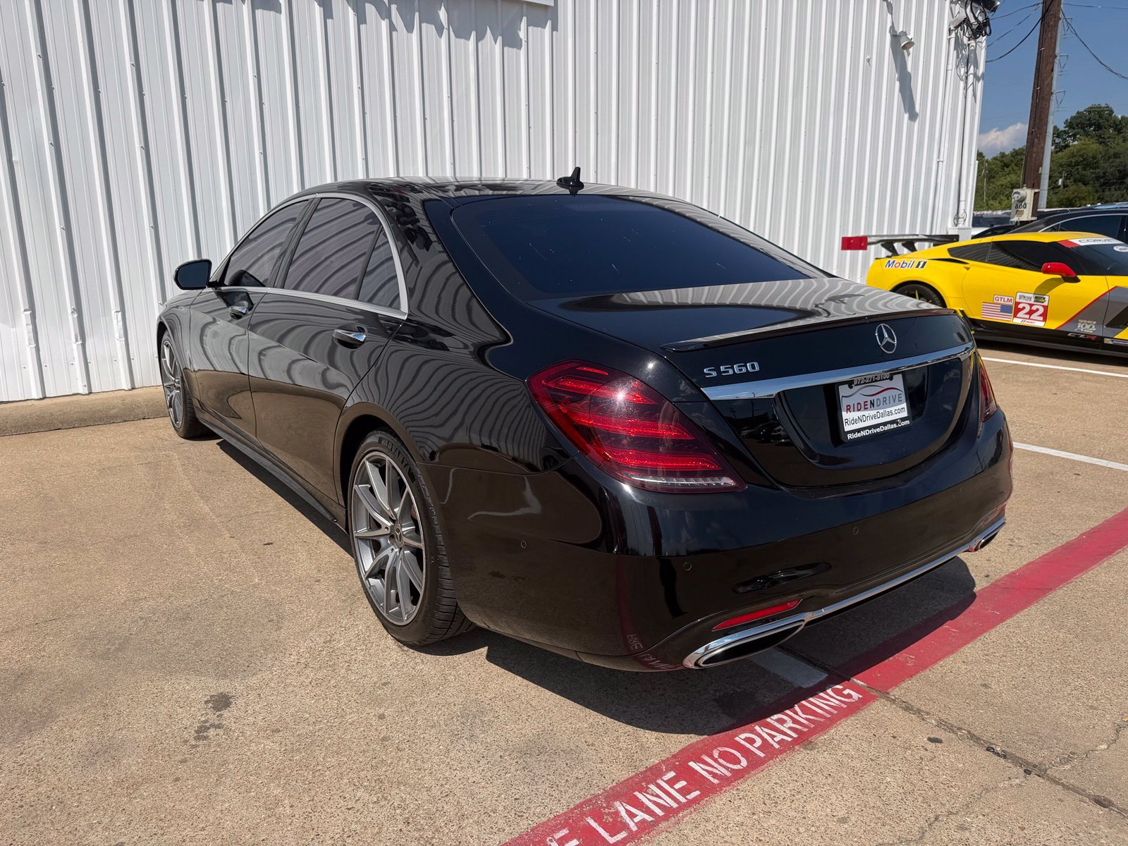 Used 2020 Mercedes-Benz S 560 Sedan image 4