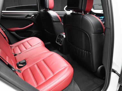 Used 2023 Porsche Macan GTS image 66