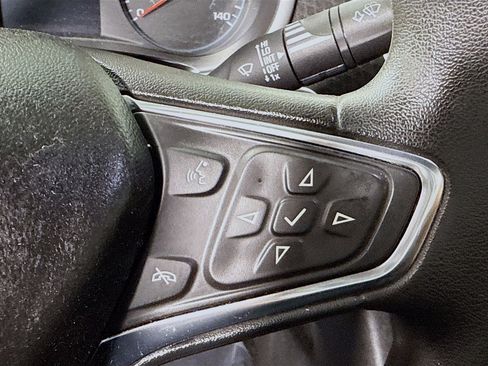 Used 2017 Chevrolet Malibu LS image 15