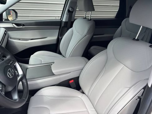 Used 2025 Hyundai Palisade SEL FWD image 35