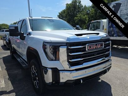 Used 2024 GMC Sierra 2500 SLT w/ SLT Premium Package