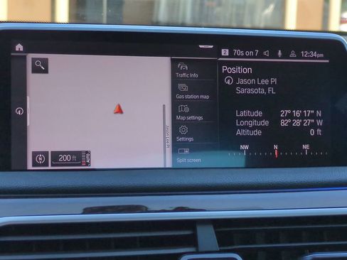 Used 2020 BMW 740i w/ M Sport Package image 21