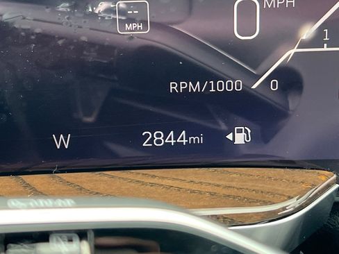 Certified 2025 Cadillac Escalade Sport Platinum w/ LPO, ONYX Package image 41