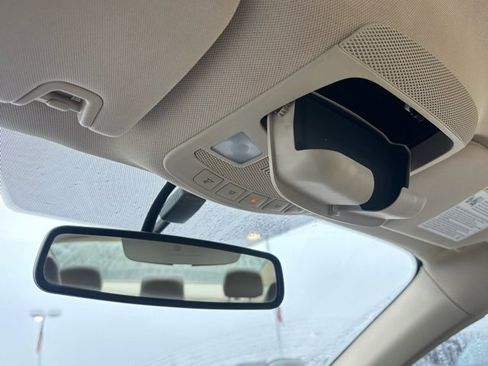 Used 2015 Ford Fusion SE w/ Equipment Group 202A image 28