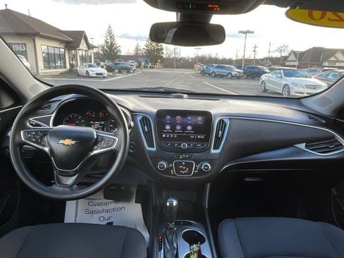 Used 2020 Chevrolet Malibu LS w/ LPO, Convenience Package 1 image 11