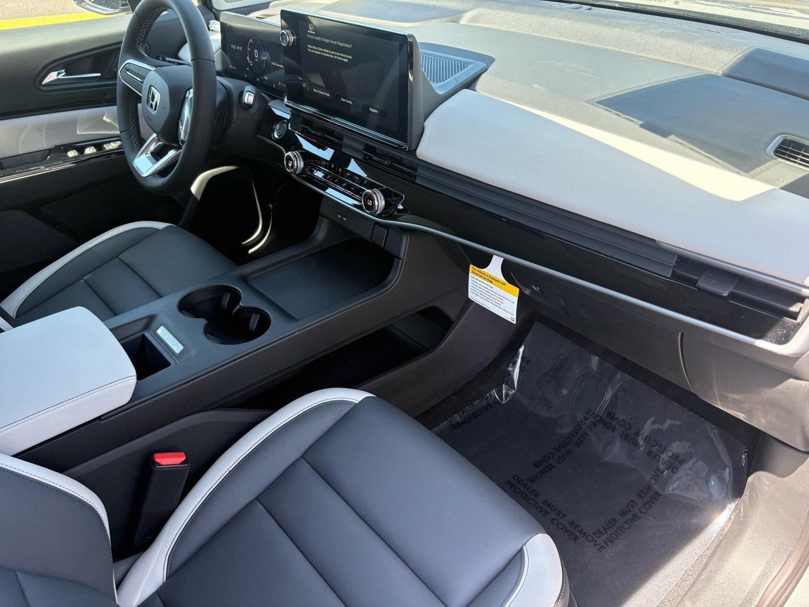 New 2026 Honda Prologue Touring image 15