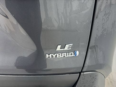 Used 2024 Toyota RAV4 LE image 36