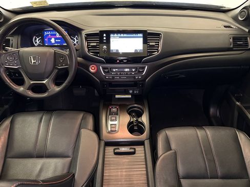 Used 2023 Honda Passport TrailSport image 13