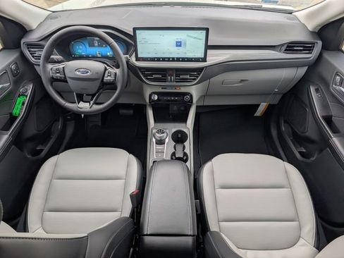 New 2026 Ford Escape Platinum image 38
