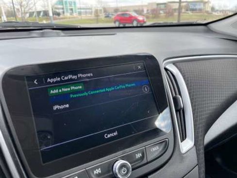 Used 2023 Chevrolet Malibu LT image 60