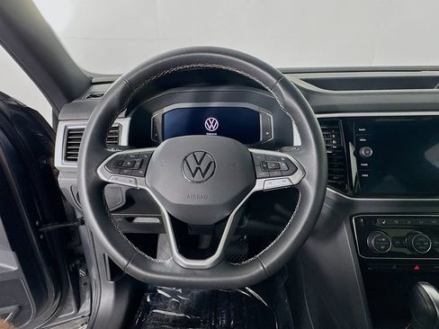 Used 2021 Volkswagen Atlas Cross Sport SEL AWD/4WD image 16