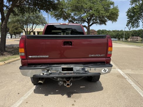 Used 2001 Chevrolet Silverado 1500 LS w/ Off-Road Chassis Pkg AWD/4WD image 6