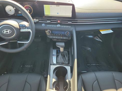New 2026 Hyundai Elantra Limited image 14