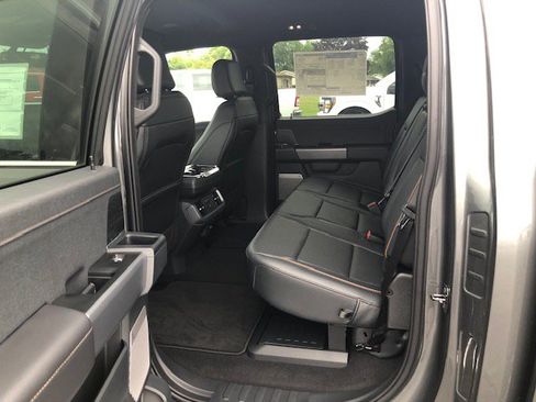 New 2025 Ford F150 Lariat w/ Equipment Group 502A High image 15