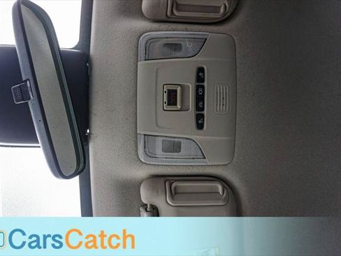 Used 2020 Toyota Corolla LE FWD image 18