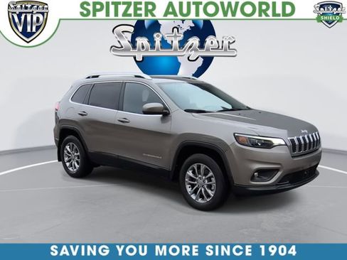 Used 2021 Jeep Cherokee Latitude Lux w/ Comfort/Convenience Group image 2