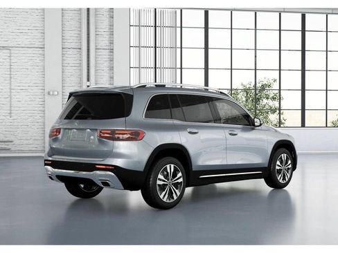 Used 2026 Mercedes-Benz GLB 250 image 21