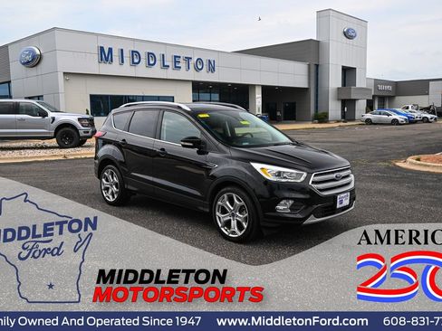 Used 2019 Ford Escape Titanium AWD/4WD image 1
