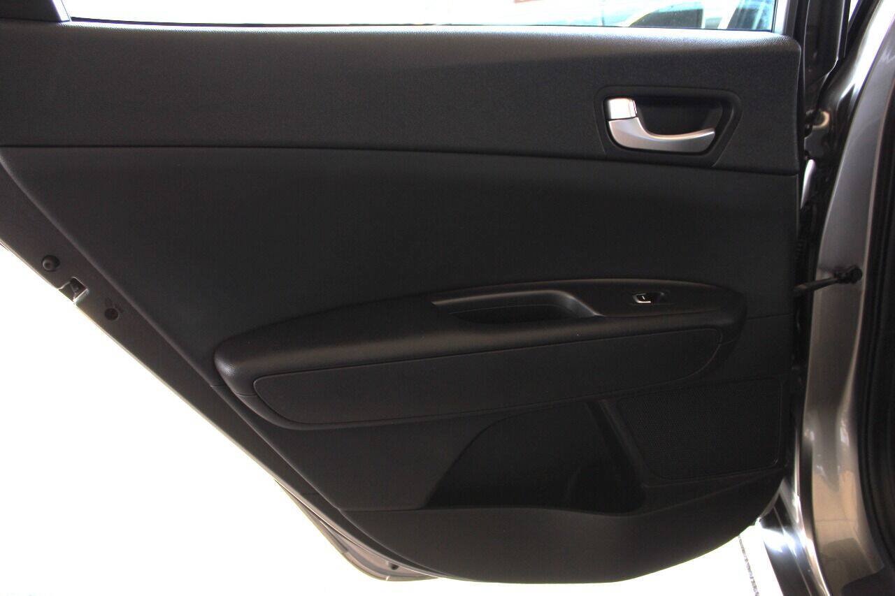 Used 2017 Kia Optima LX w/ Option Group 014 FWD image 14