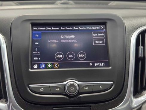 Used 2020 Chevrolet Equinox LS image 26