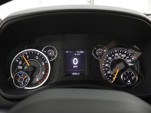 Used 2021 RAM 3500 Tradesman image 10