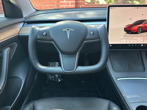 Used 2023 Tesla Model 3 Standard Range RWD image 17