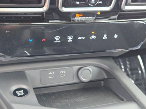 Used 2026 Nissan Sentra SV w/ Floor Mat Package FWD image 23