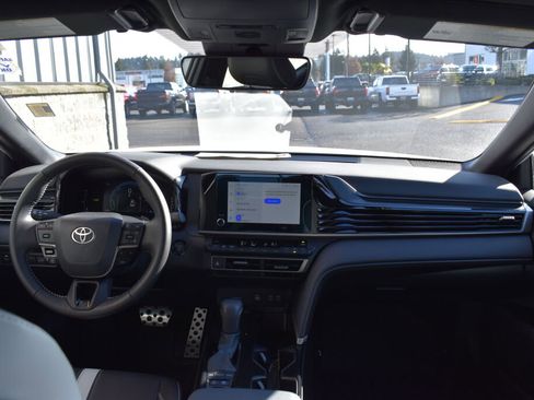 Certified 2025 Toyota Camry SE w/ Convenience Package image 26