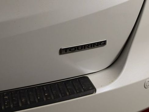 Used 2021 Honda Odyssey Touring image 43