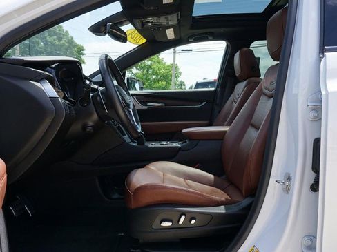 Used 2024 Cadillac XT5 Sportv AWD/4WD image 21