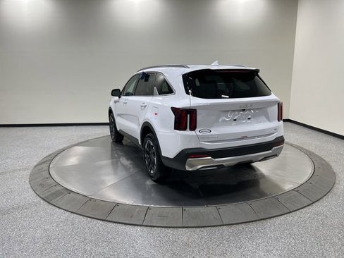 New 2026 Kia Sorento S AWD/4WD image 8