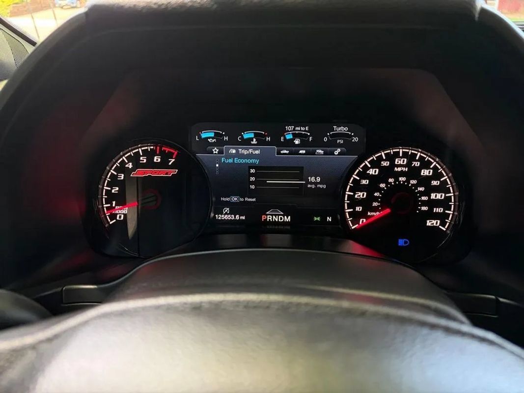 Used 2020 Ford F150 Lariat w/ Equipment Group 502A Luxury AWD/4WD image 18
