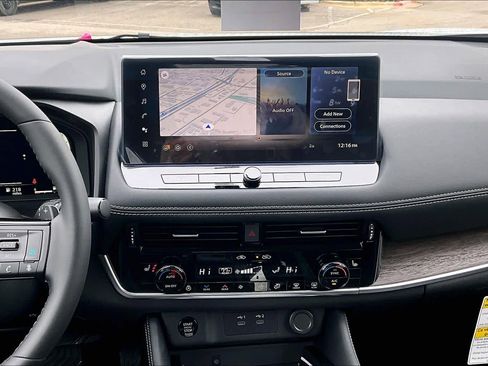 New 2026 Nissan Rogue Platinum w/ Platinum Premium Package image 6