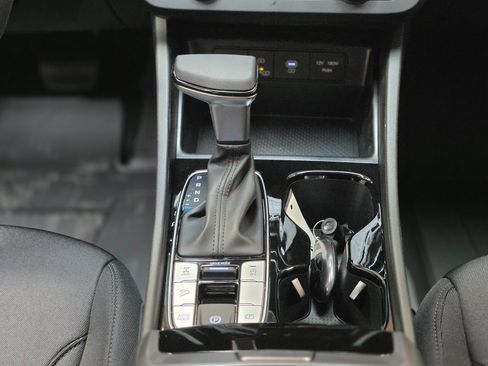 New 2026 Hyundai Tucson SE image 25