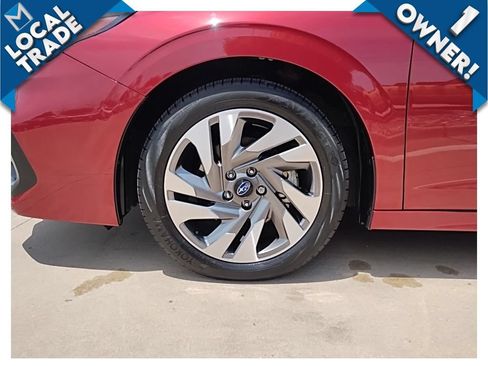 Certified 2024 Subaru Legacy Limited AWD/4WD image 11