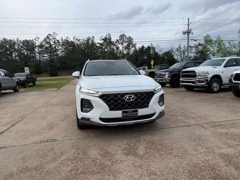 Used 2020 Hyundai Santa Fe Limited image 9