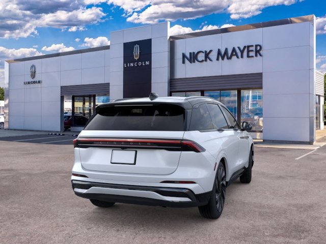 New 2026 Lincoln Nautilus Reserve w/ Jet Appearance Package AWD/4WD image 10