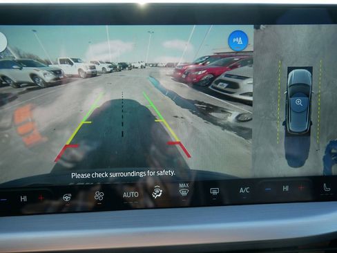 Certified 2024 Ford Escape Platinum image 23