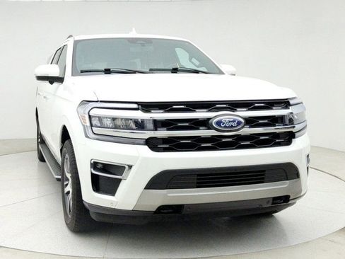 Used 2022 Ford Expedition Max Limited image 2