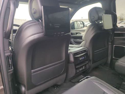 New 2026 Jeep Grand Wagoneer L Limited image 41