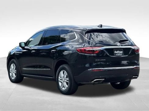Used 2020 Buick Enclave Essence w/ Sound and Sites Package AWD/4WD image 5