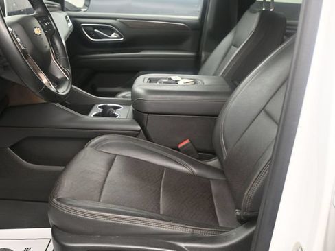 Used 2023 Chevrolet Tahoe High Country AWD/4WD image 21