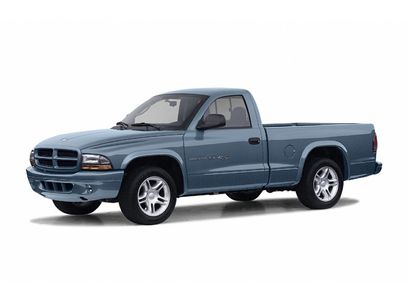 Used 2004 Dodge Dakota SLT w/ Deluxe Convenience Group