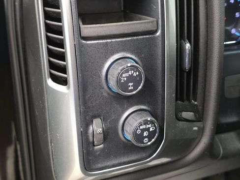 Used 2017 Chevrolet Silverado 1500 LT w/ All Star Edition AWD/4WD image 26