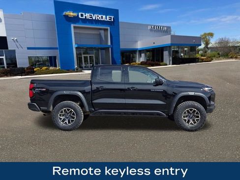 Used 2024 Chevrolet Colorado ZR2 w/ ZR2 Convenience Package III image 10