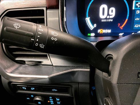 Certified 2021 Ford F150 Lariat w/ Equipment Group 502A High image 30