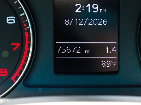 Used 2018 Audi Q3 2.0T Premium Plus w/ Premium Plus Package FWD image 26
