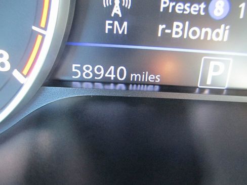 Used 2022 Nissan Altima 2.5 SR w/ Midnight Edition Package image 25