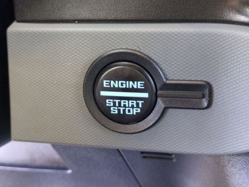 Used 2022 Ford Bronco Black Diamond image 18