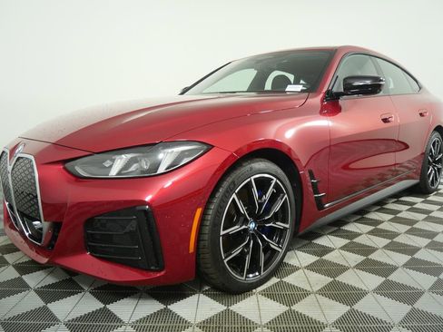 Used 2025 BMW i4 xDrive40i w/ M Sport Package image 8